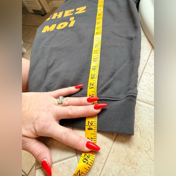 Clare V sweatshirt EUC size small - Picture 13 of 13